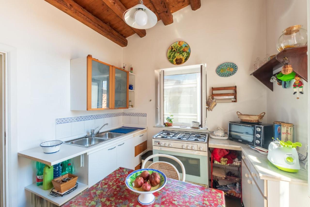 A Casa Dell' Artista Appartement Palermo Buitenkant foto